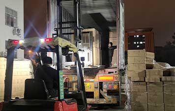 loading container